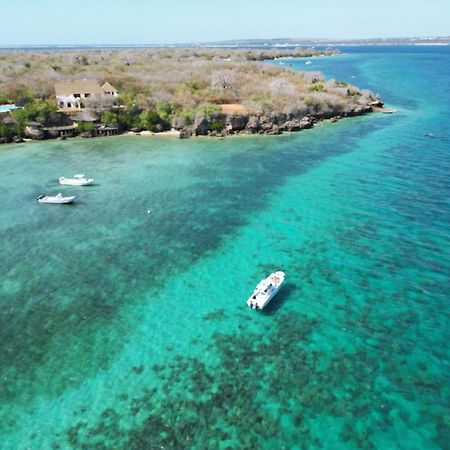 Hotel The Nautilus Pemba Esterno foto